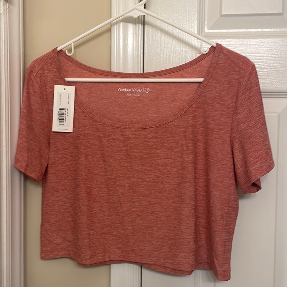 Outdoor Voices “All Day Crop Shortsleeve” - Desert Rose